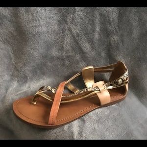 Jessica Simpson Sandals Brown/Gold/Black Print